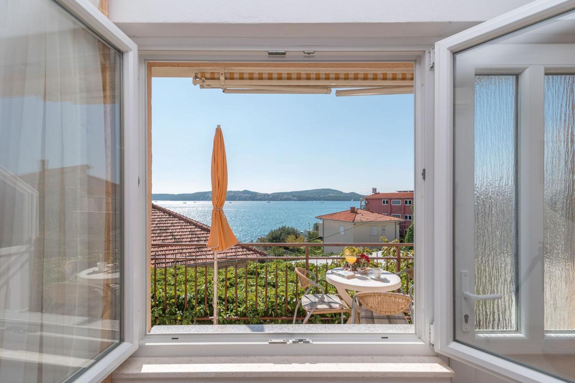 Apartments Vin Trogir Extérieur photo