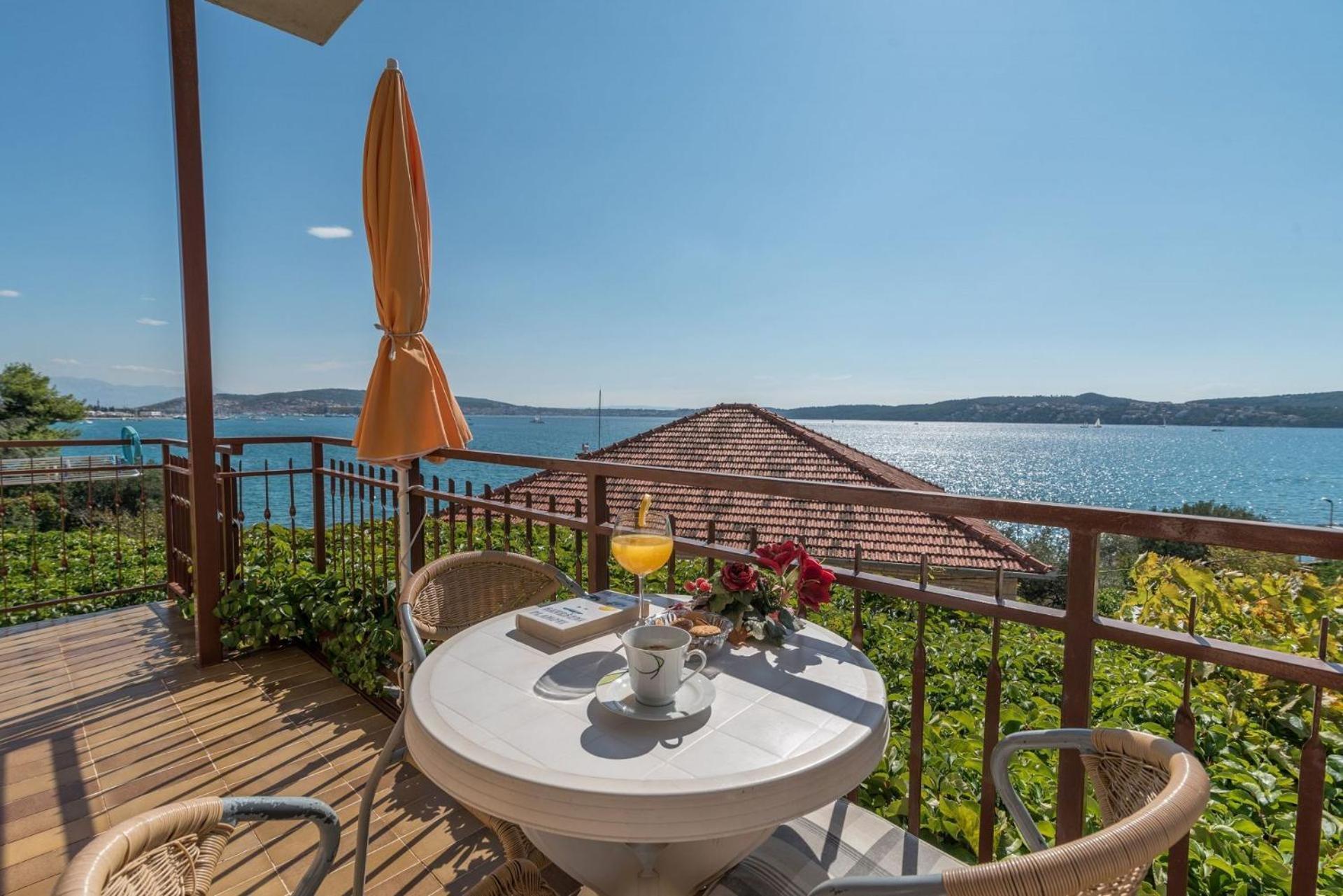 Apartments Vin Trogir Extérieur photo